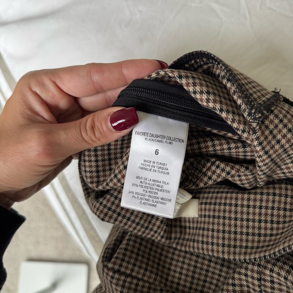 Favorite Daughter The Suits You High Waist Slit Hem Leggings- Black/ Camel Plaid - Picture 8 of 8